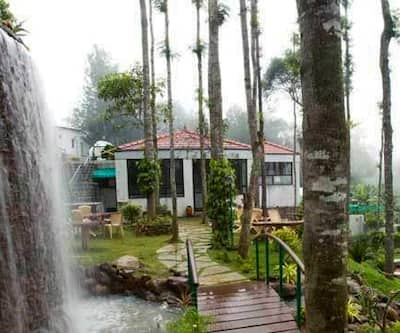 https://imgcld.yatra.com/ytimages/image/upload/t_hotel_yatra_city_desktop/v1433913475/Domestic Hotels/Hotels_Yercaud/Happy Nest/GARDEN VIEW.jpg